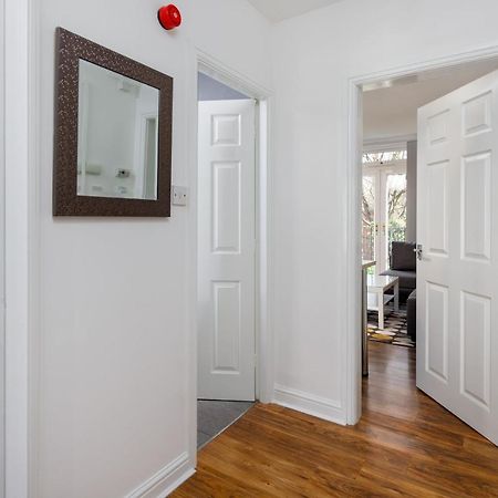 Appartamento Flatzy - Stylish Abode On Doorstep Of Sefton Park *10 Minutes To Centre* Liverpool Esterno foto